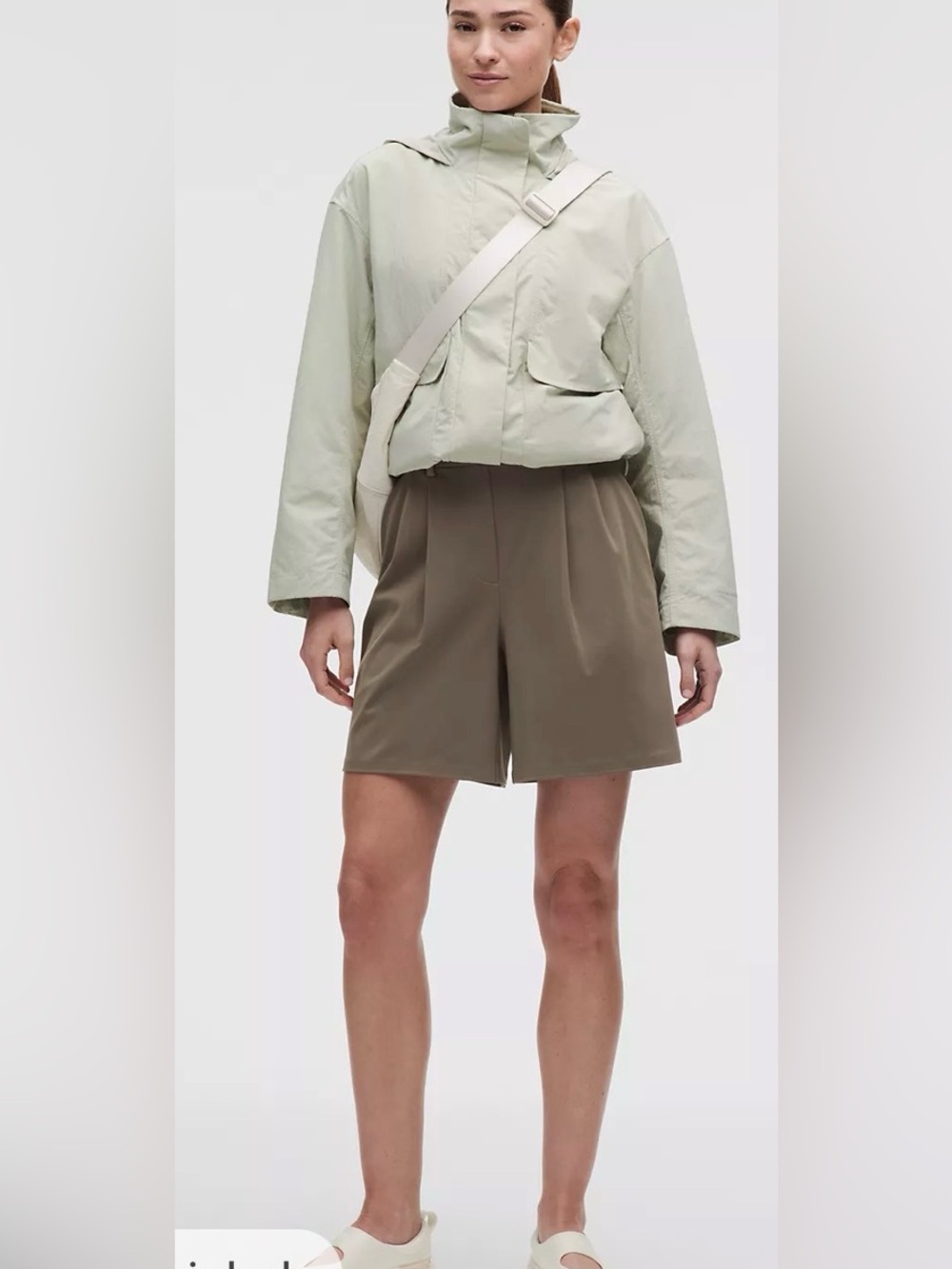 Lululemon Daydrift Pleated Shorts in Nomad